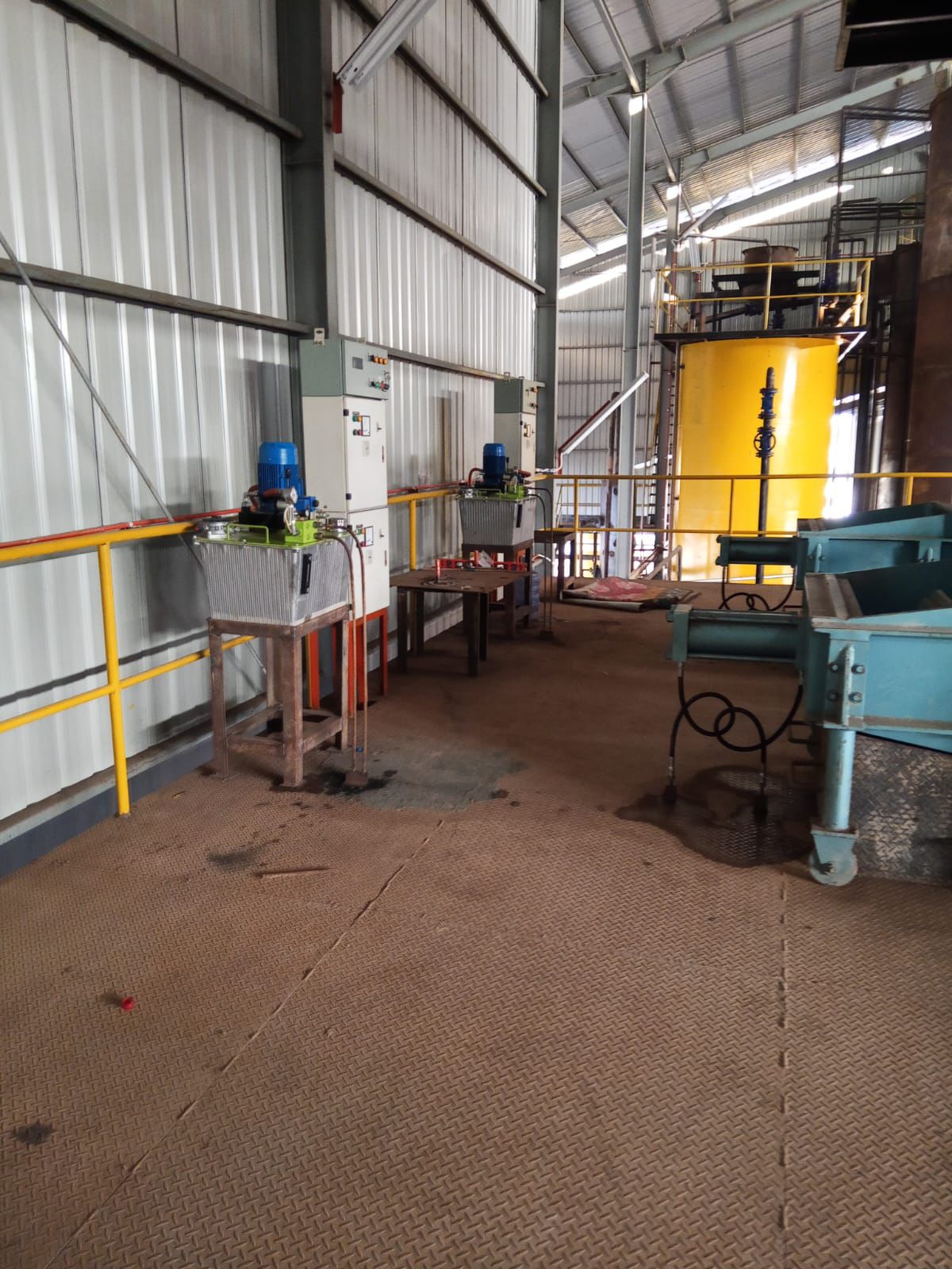 Station Screw Press